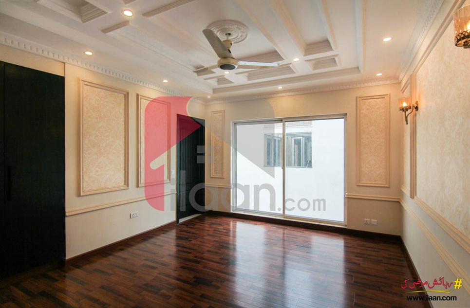 1 Kanal House for Sale in Block E, Phase 6, DHA Lahore