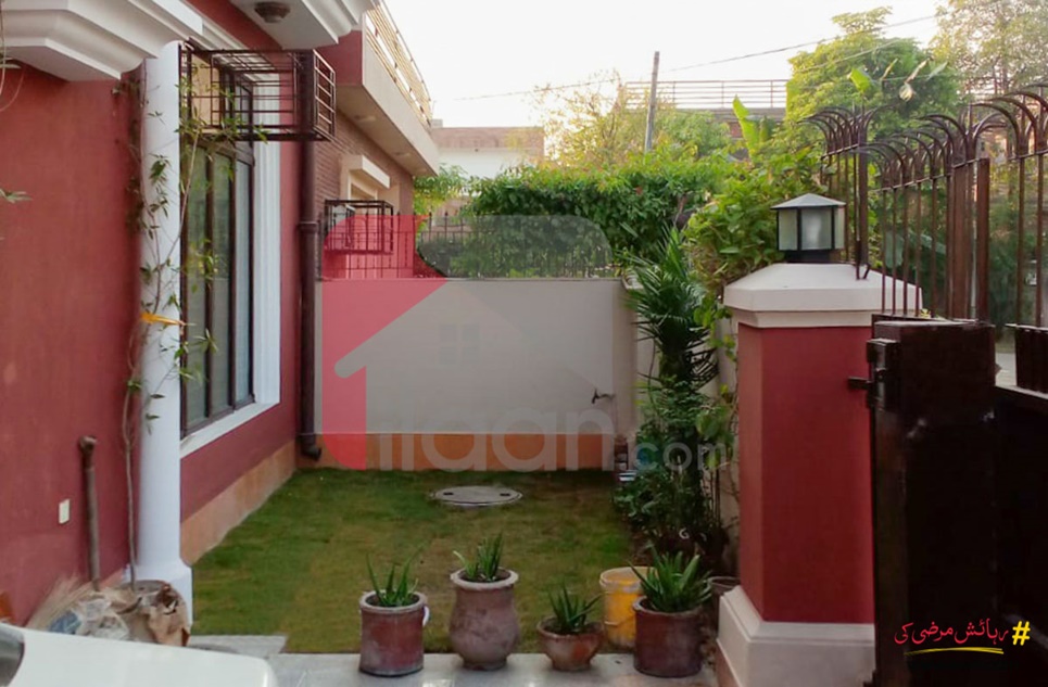 10 Marla House for Sale in Phase 1, DHA Lahore