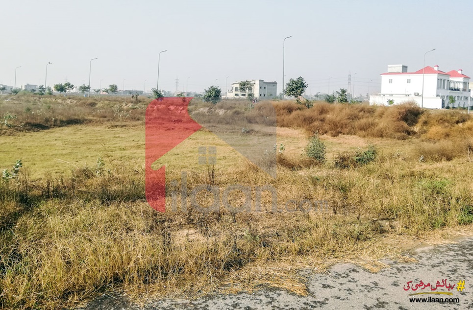 1 Kanal Pair Plots (Plot no 532+533) for Sale in Block V, Phase 8, DHA Lahore