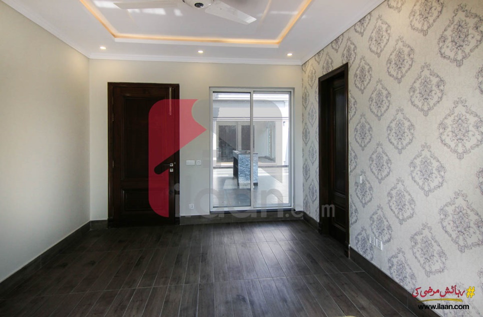 1 Kanal House for Sale in Block H, Phase 5, DHA Lahore