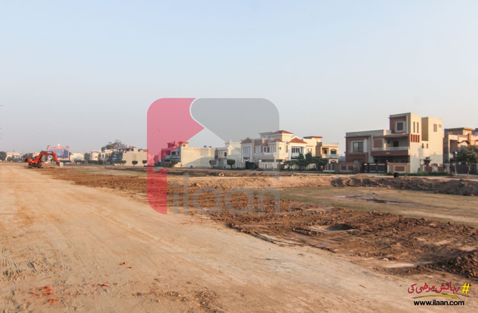 10 Marla Plot for Sale in Rose Block, Park View Villas, Lahore