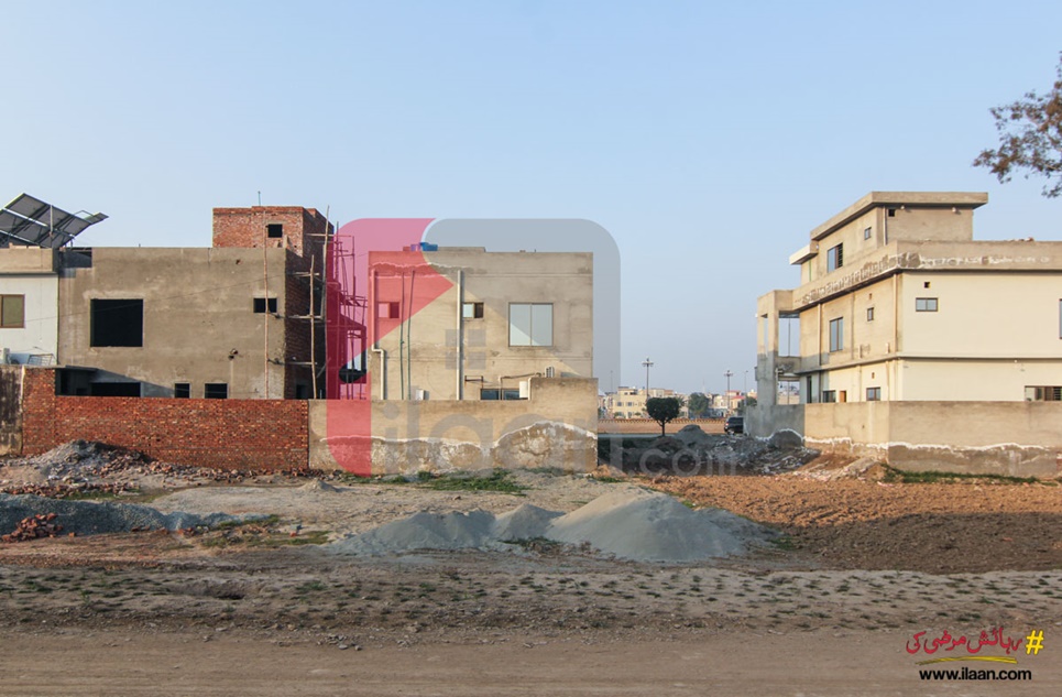 10 Marla Plot for Sale in Topaz Block, Park View Villas, Lahore