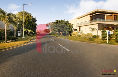 1 Kanal Plot (Plot no 32) for Sale in Block D, Phase 5, DHA Lahore