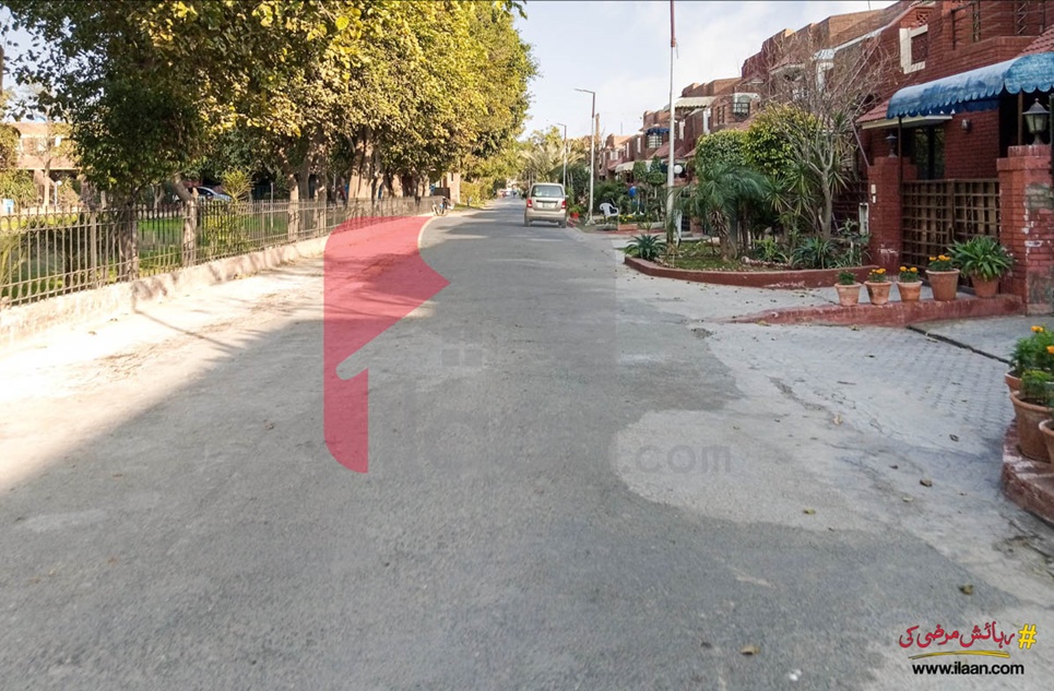 1 kanal Plot for Sale in Block G, Valencia Housing Society, Lahore