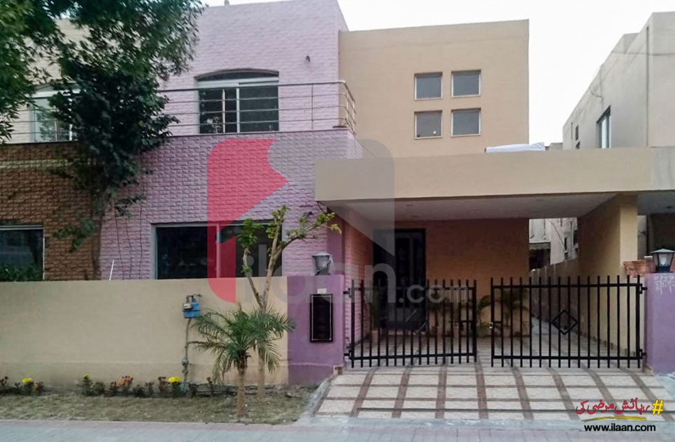 8 Marla House for Sale in Safari Villas, Sector B, Bahria Town, Lahore