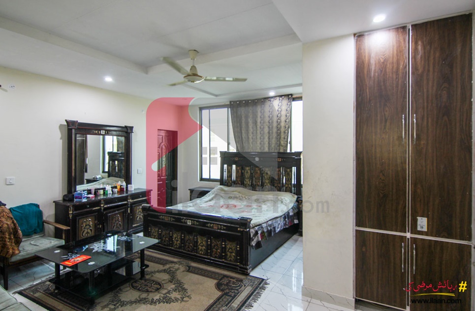 1050 Sq.ft Apartment for Sale in Block G, Phase 1, Canal Garden, Lahore