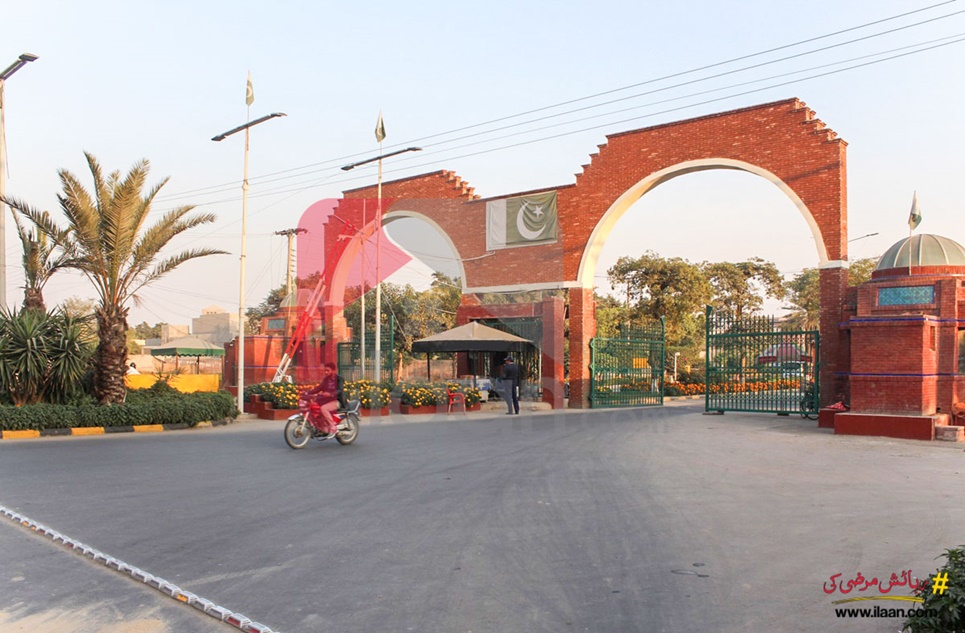 10 Marla Plot for Sale in Block N1, Izmir Town Extension, Lahore