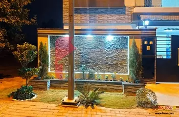 10 Marla House for Sale in Ghaznavi Block, Sector F, Bahria Town, Lahore