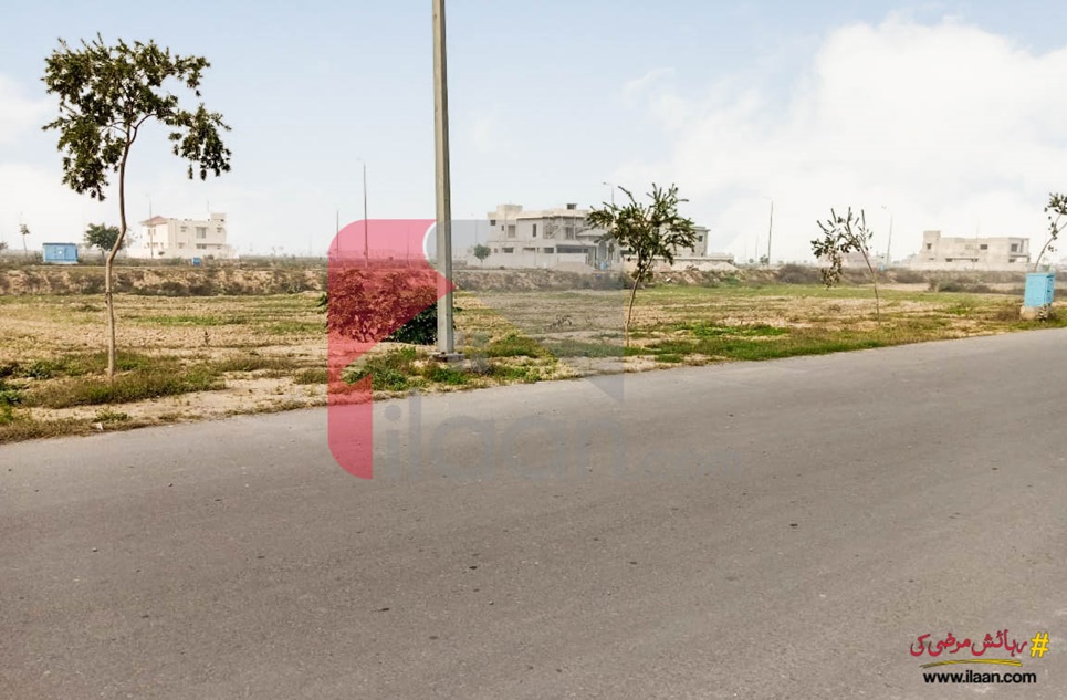 1 Kanal Pair Plots (Plot no 762+763) for Sale in Block U, Phase 7, DHA Lahore