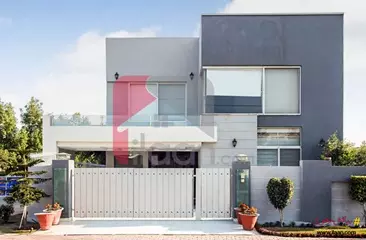 10 Marla House for Sale in Ghaznavi Block, Sector F, Bahria Town, Lahore
