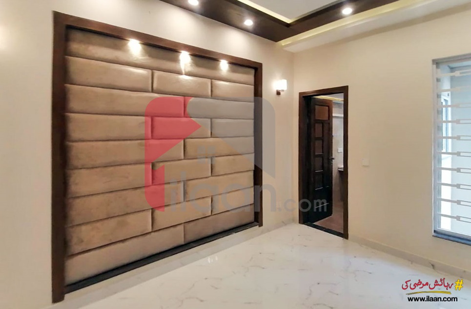 10 Marla House for Sale in Imperial Garden Block, Paragon City, Lahore
