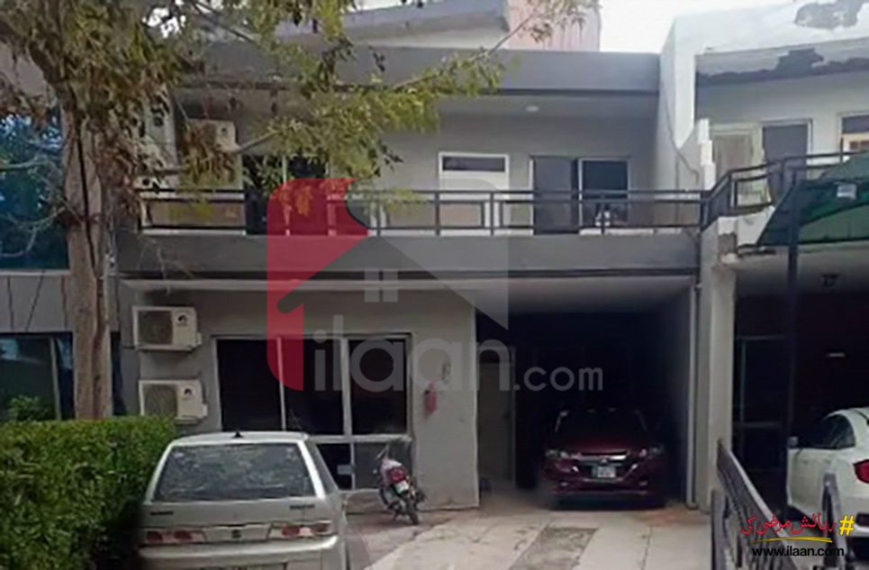 10 Marla House for Rent in Block E2, Gulberg-3, Lahore