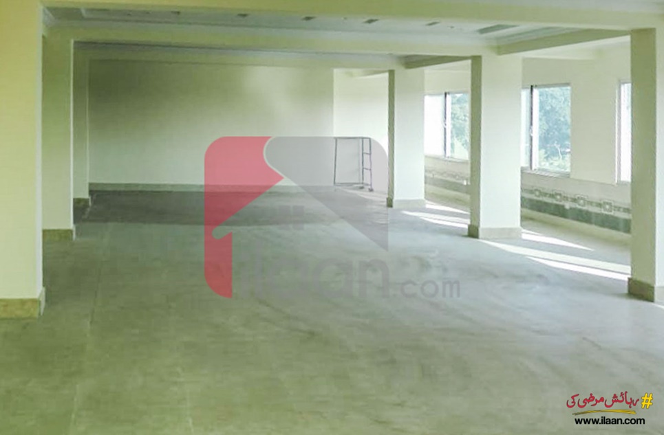 3300 Sq.ft Hall for Sale in Blue Area, Jinnah Ave, Islamabad