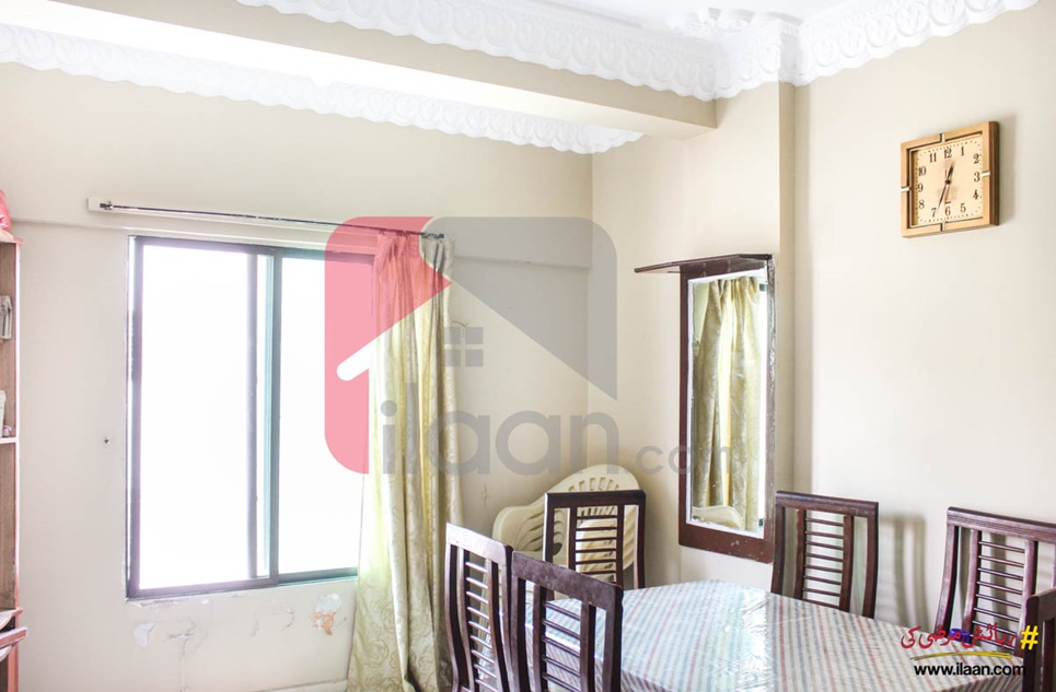 1250 Sq.ft Apartment for Sale (Third Floor) on University Road, Karachi