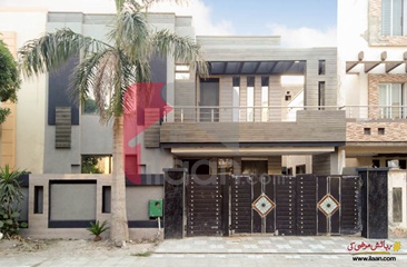 10 Marla House for Sale in Shaheen Block, Sector B, Bahria Town, Lahore