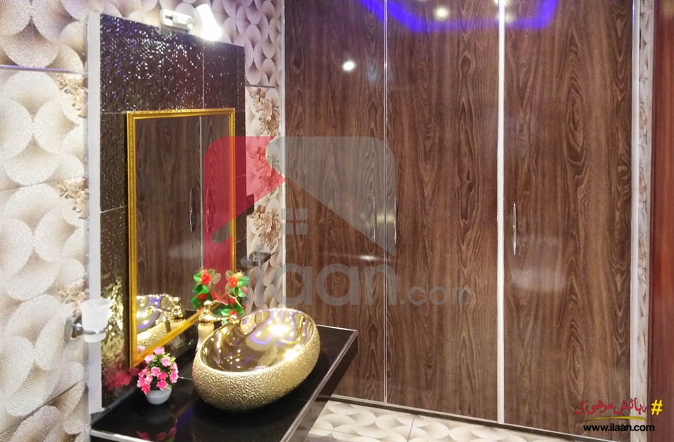 10 Marla House for Sale in Talha Block, Sector E, Bahria Town, Lahore