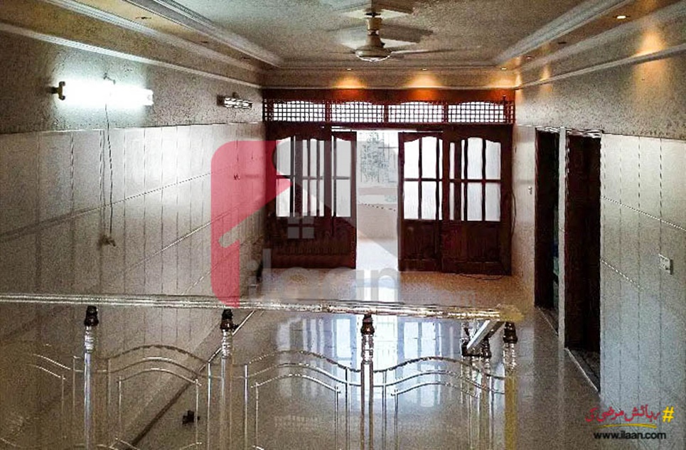 244 Sq.yd House for Sale (Fourth Floor) in Civil Lines, Karachi