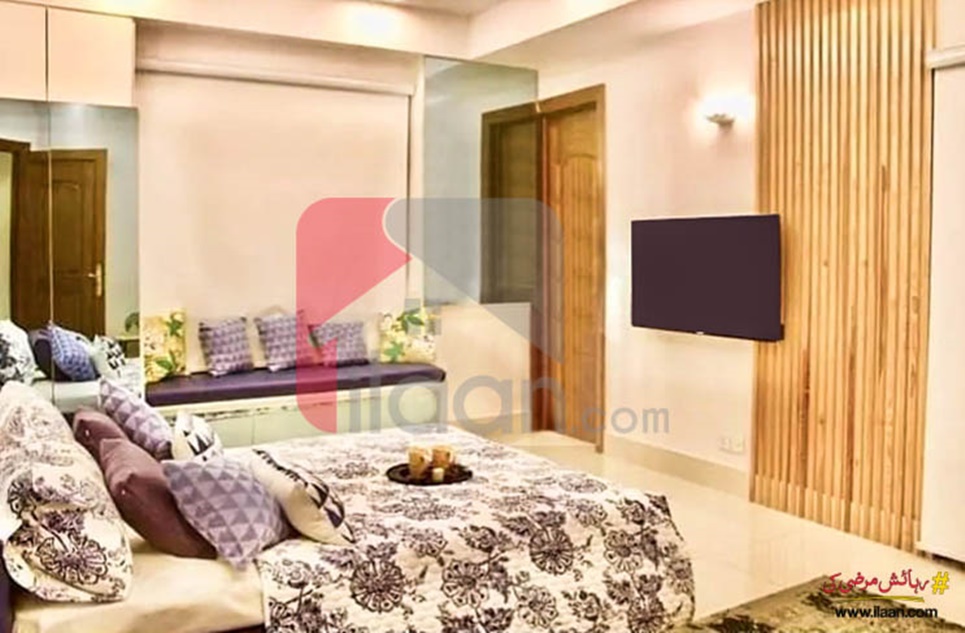 4 Bed Apartment for Sale in Block 7, Clifton, Karachi