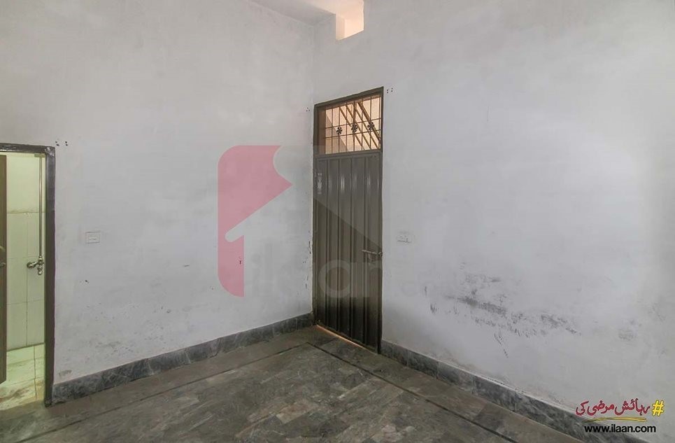 2 marla house available for sale in Daroghawala