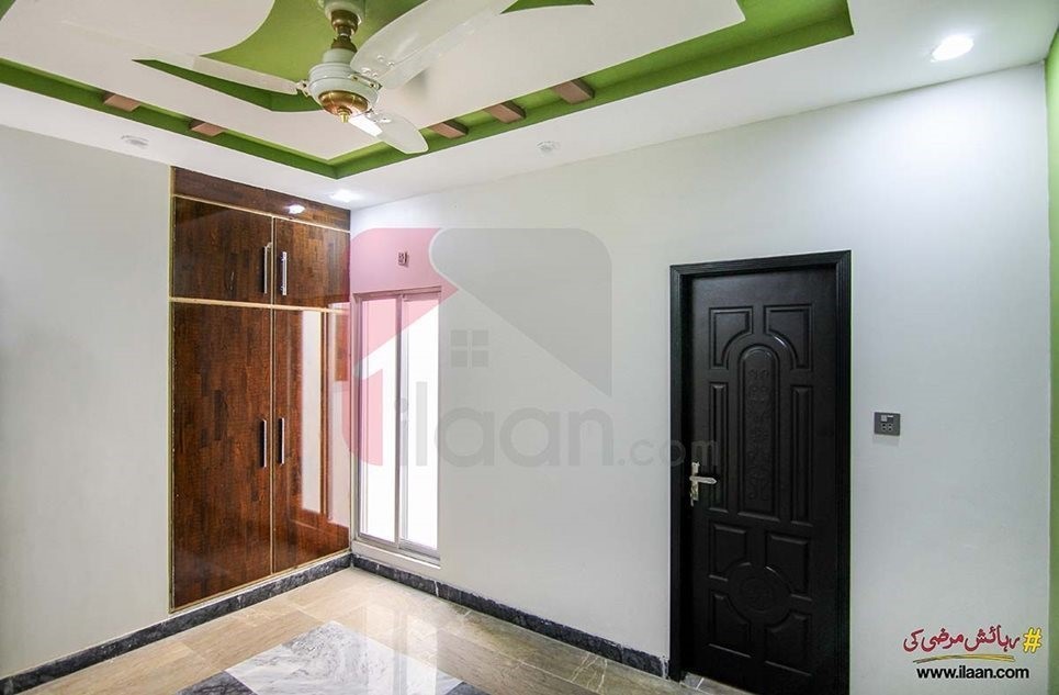 5 marla house available for sale in Rizwan Garden