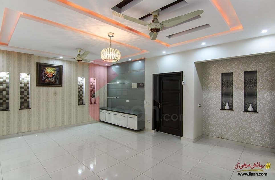 1 kanal house for sale in Gulbahar Block, Bahria Town, Lahore
