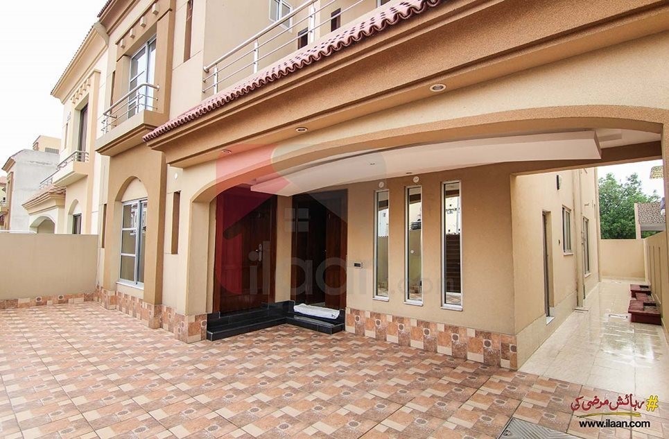 10 marla house for sale in Overseas B, Sector D, Bahria Town, Lahore