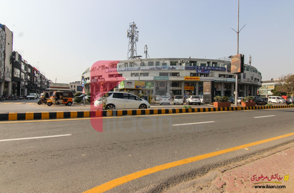8 Marla Building for Sale in Block Y, Phase 3, DHA Lahore