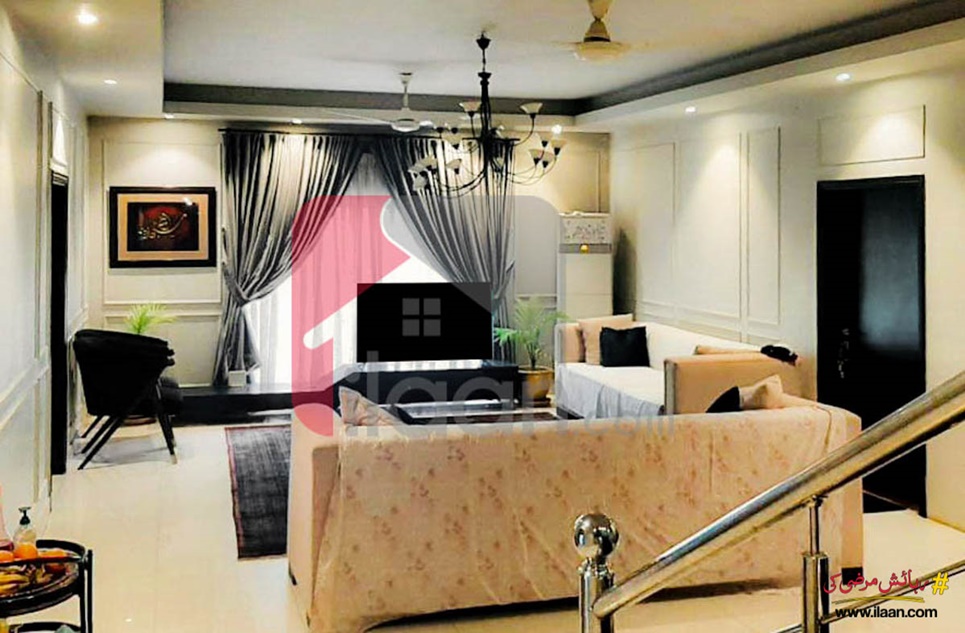 1100 Sq.yd House for Sale in Gulshan-e-iqbal, Karachi
