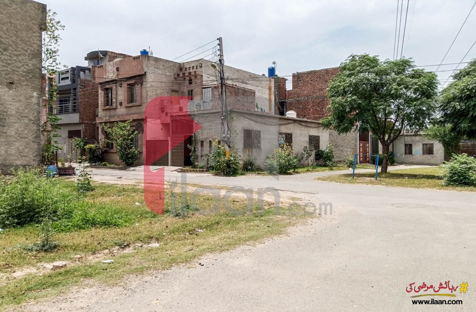 9 Marla House for Sale in Al-Ahmed Garden, Lahore