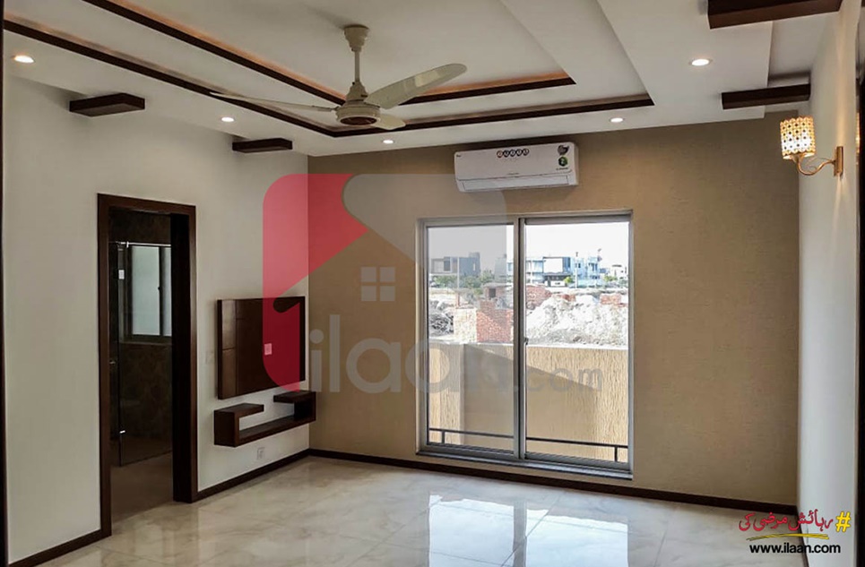 1 Kanal 4 Marla House for Sale in Block R, Phase 7, DHA Lahore