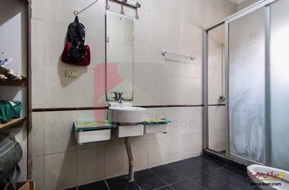 8 marla house for sale in Safari Villas, Bahria Town, Lahore