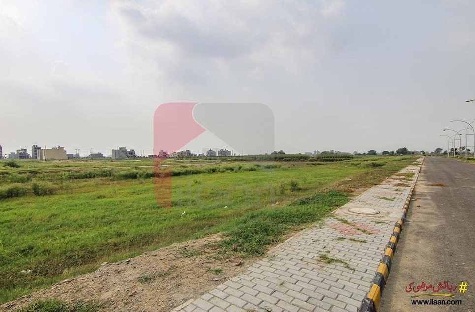 10 marla plot ( Plot no 29 ) available for sale in Bismillah Housing Scheme, Lahore