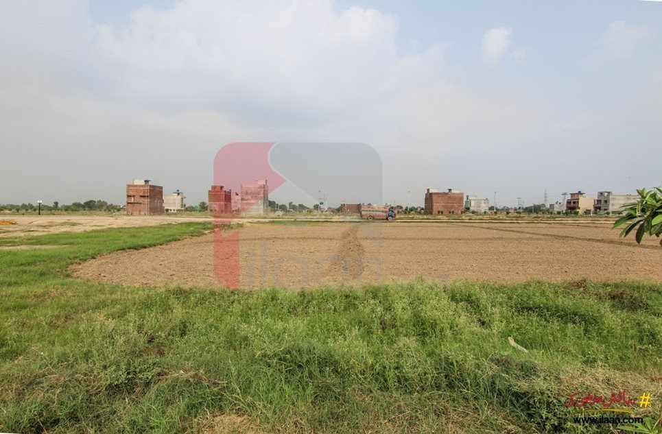 10 marla plot ( Plot no 29 ) available for sale in Bismillah Housing Scheme, Lahore