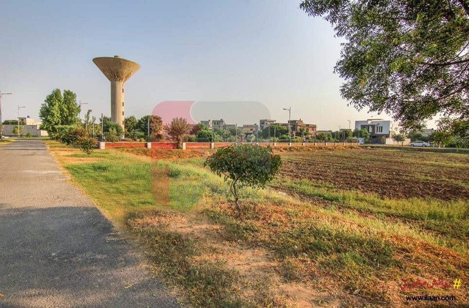 18.4 marla plot available for sale in Block B, Iqbal Avenue , Lahore