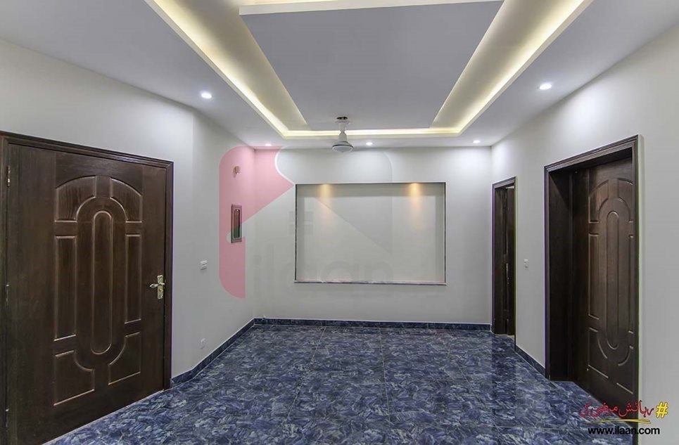 10 marla house for sale in Executive Block, Paragon City, Lahore