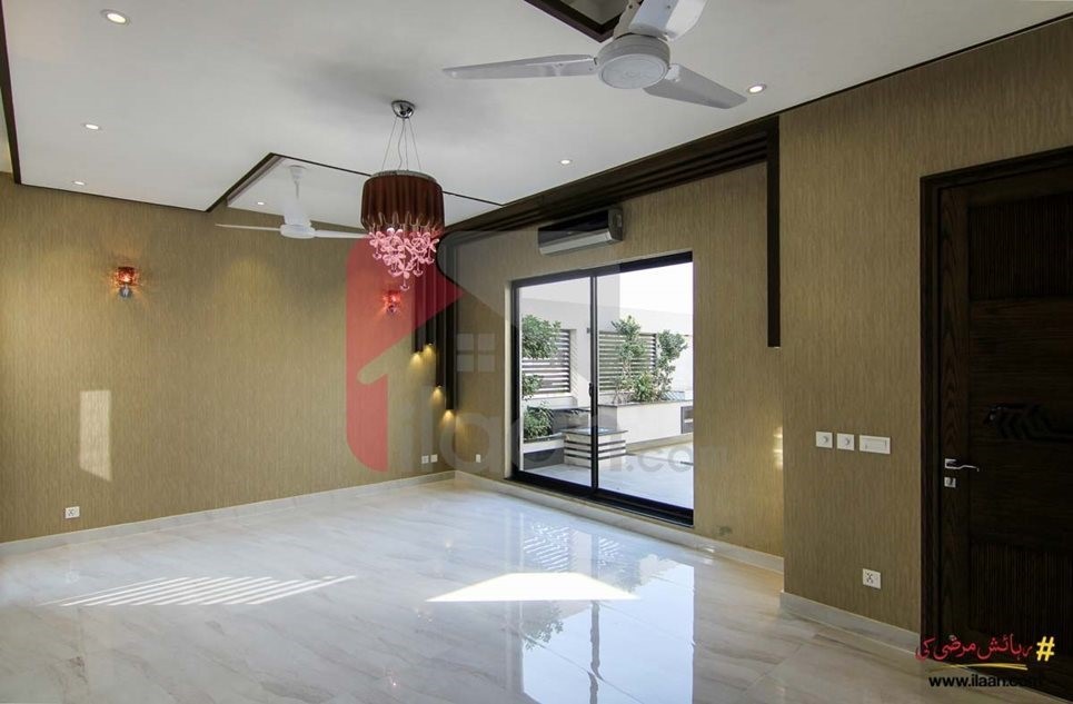 2 kanal house for sale in Phase 5, DHA, Lahore ( furnished )
