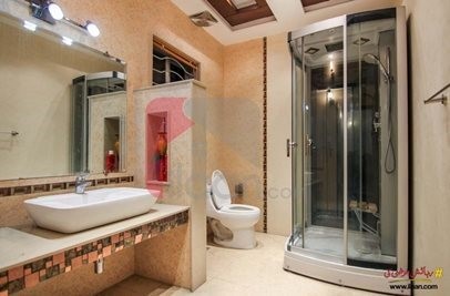 1 kanal house for sale in Block G, Phase 5, DHA, Lahore