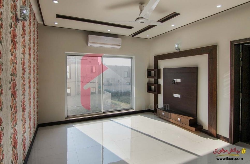 1 kanal house available for sale in C - Block, Phase 5, DHA