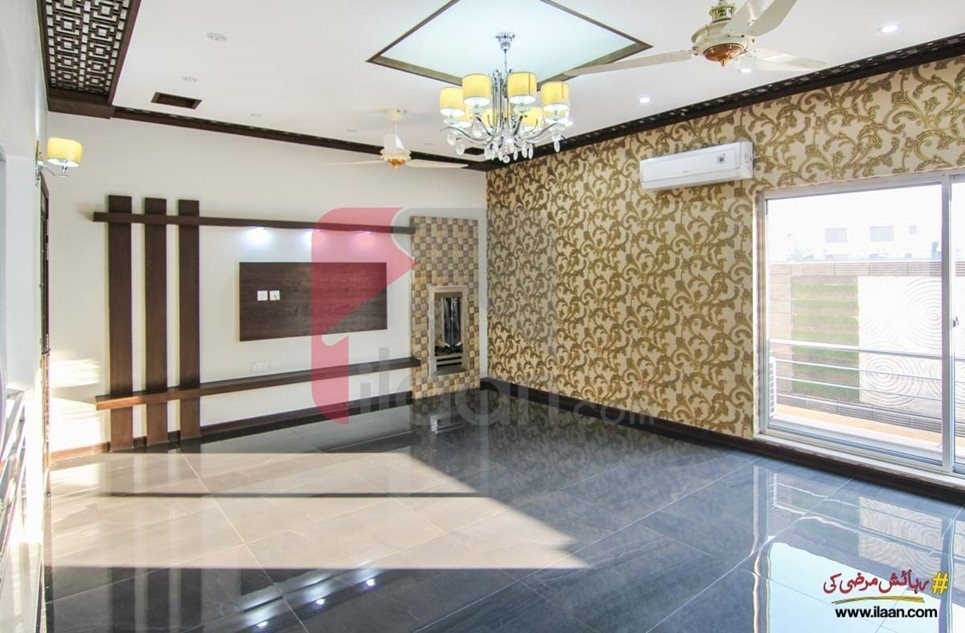 1 kanal house for sale in Block L, Phase 5, DHA, Lahore