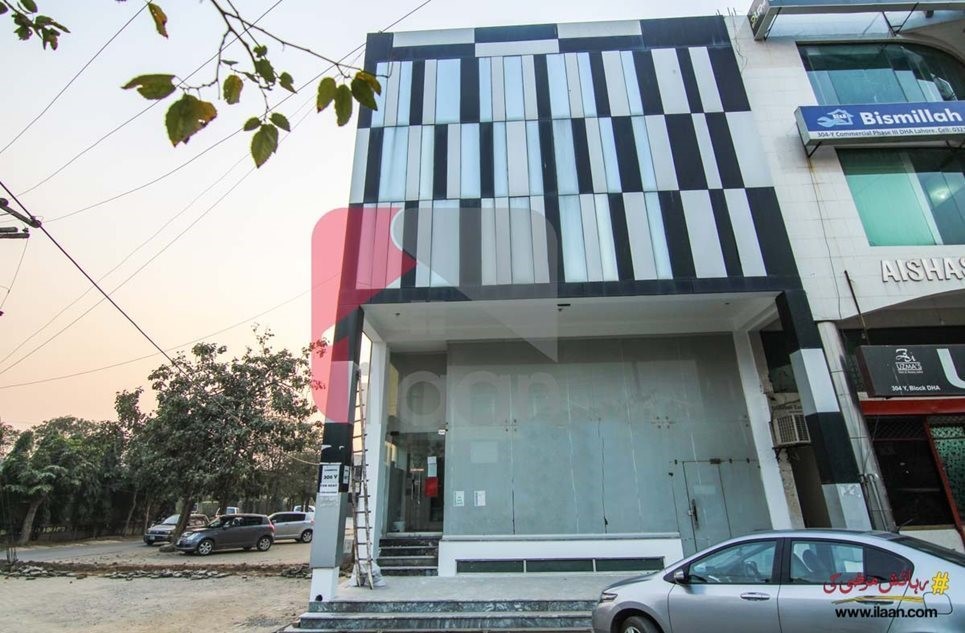 4 Marla Plaza for Sale in Block Y, Phase 3, DHA Lahore