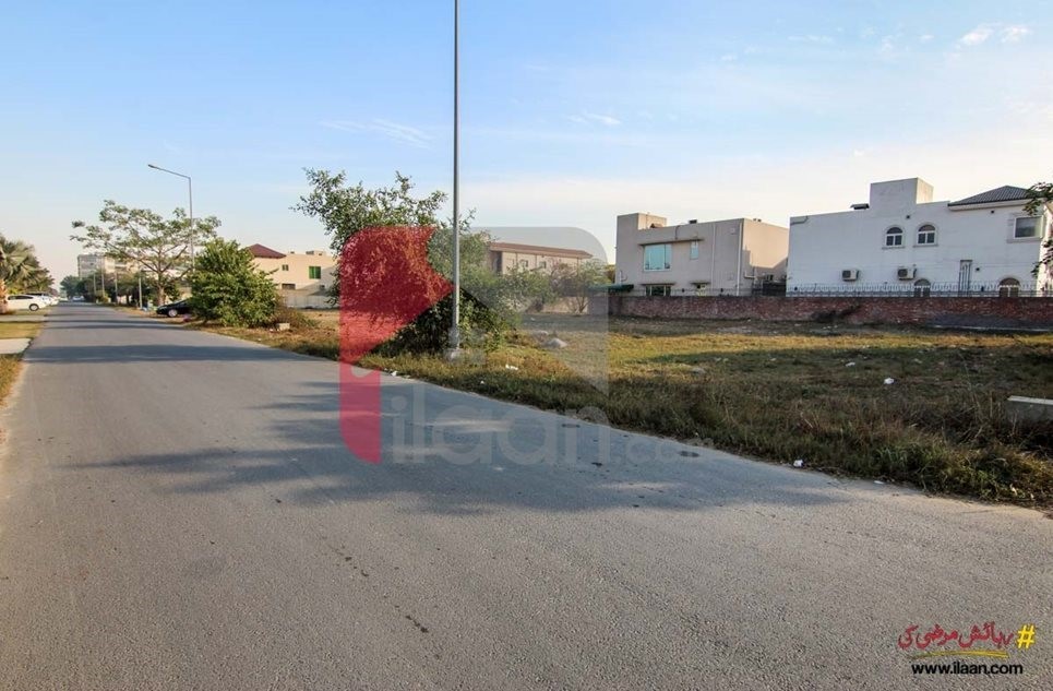 1 kanal plot ( Plot no 93) available for sale in Block G, Phase 6, DHA, Lahore