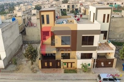 5 marla house available for sale in Rose Garden-Bahria Town, Near Eden Canal Villas