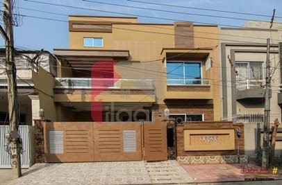 10 marla house available for sale in A - Block, B.O.R Society, Johar Town
