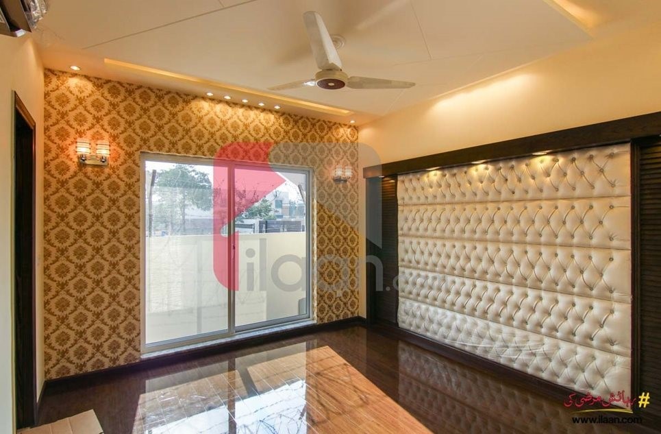 1 kanal house for sale in Block J, Phase 5, DHA, Lahore