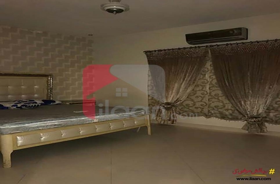 1800 ( sq.ft ) apartment for sale ( third floor ) in Phase 6, DHA, Karachi