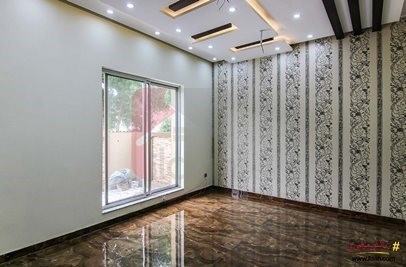 10 marla house for sale in Overseas A, Bahria Town, Lahore