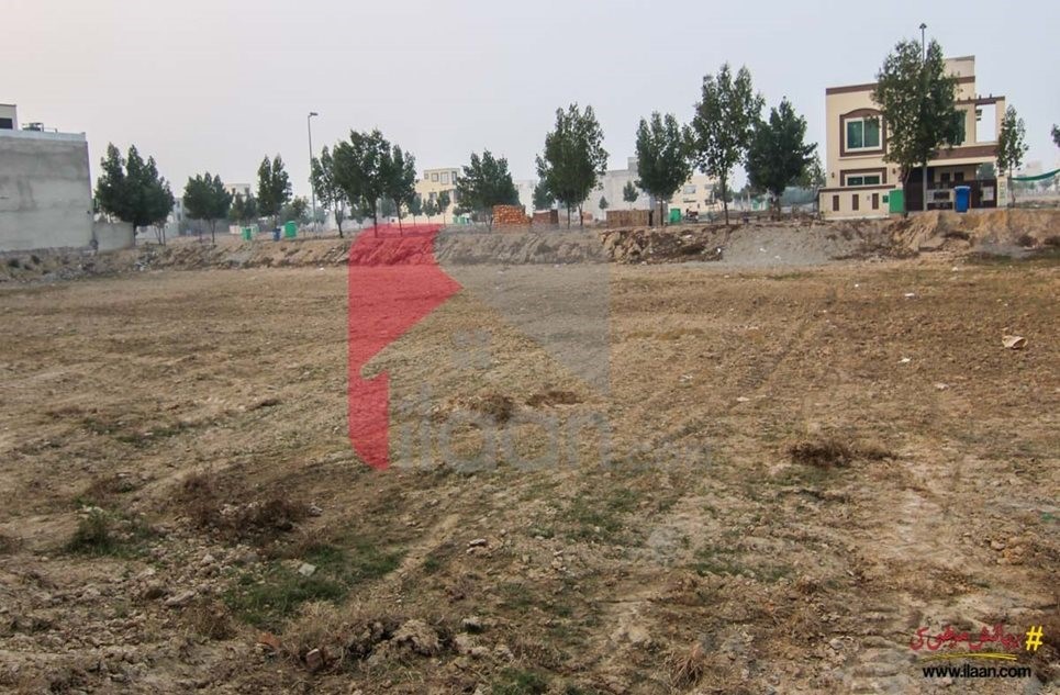 10 marla plot ( Plot no 42 ) available for sale in Johar - Block, Sector E, Bahria Town, Lahore