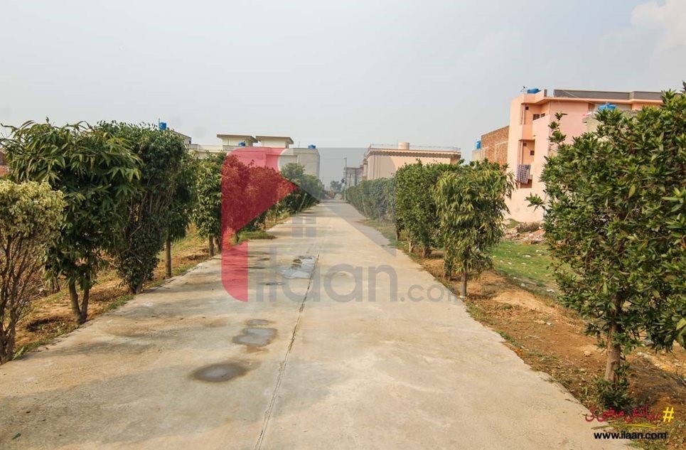 8 marla plot available for sale in G - Block, Phase 2, Hamza Town, Lahore ( Plot no 27 )