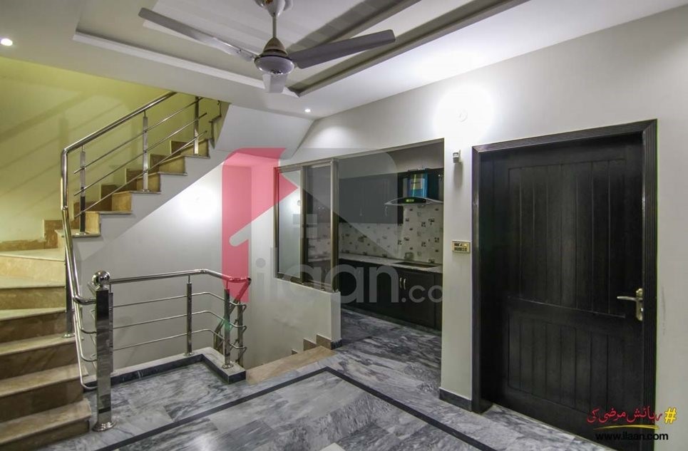 5 marla house for sale in Block CC, Sector D, Bahria Town, Lahore