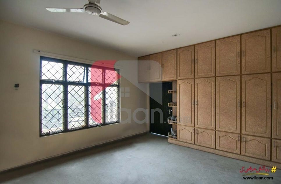 5 marla house for sale in Block F2, Johar Town, Lahore